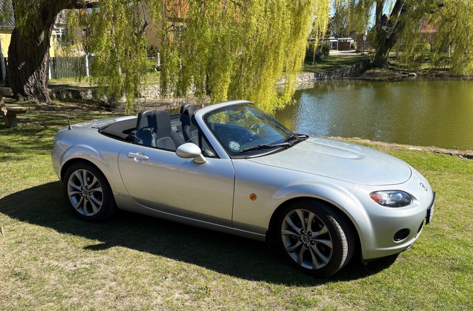 Mazda MX-5 1,8  2d