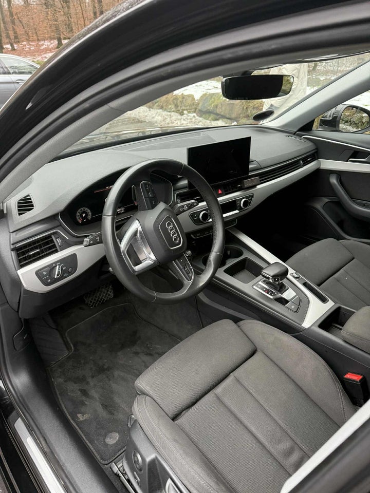Audi A4 40 TFSi Prestige Avant S-tr. 5d