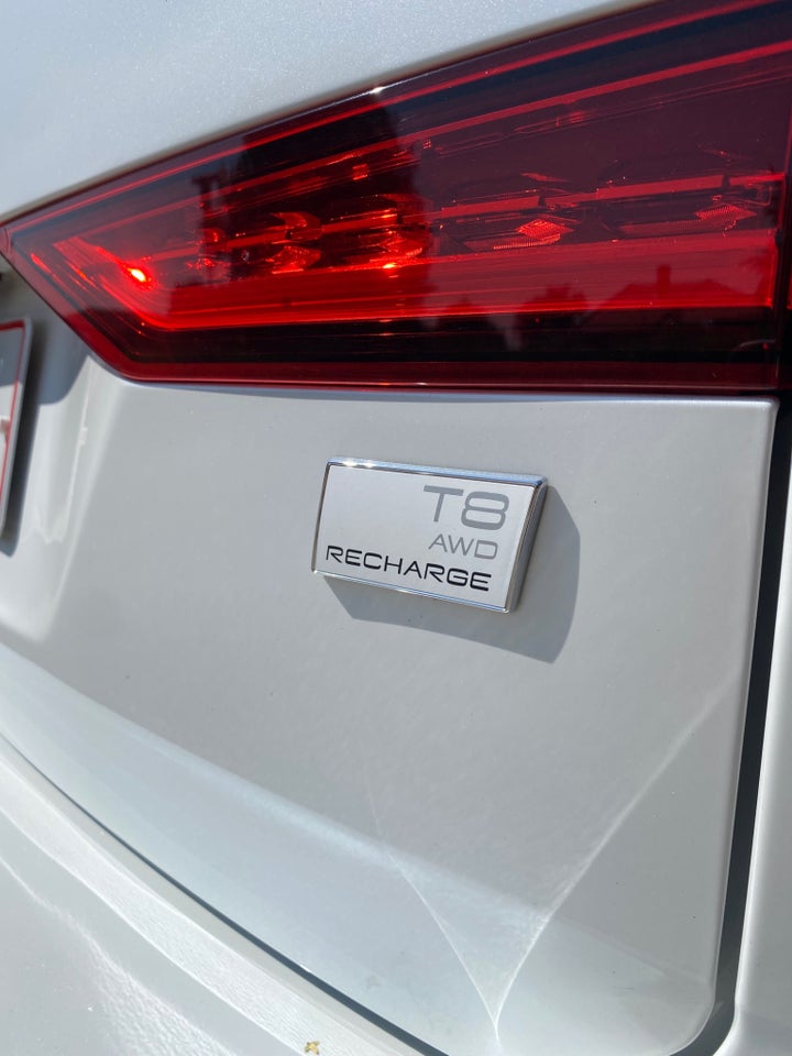 Volvo V60 2,0 T8 ReCharge R-Design aut. AWD 5d