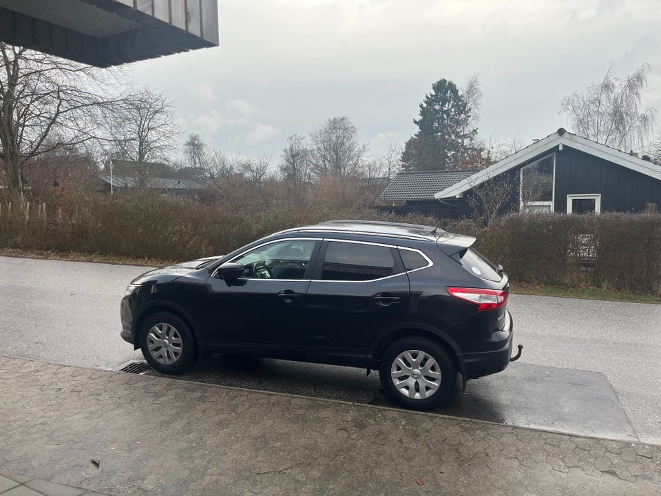 Nissan Qashqai 1,2 Dig-T 115 Tekna X-tr. 5d