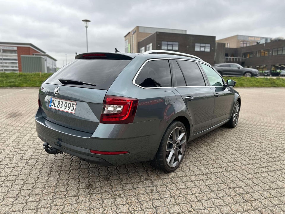 Skoda Octavia 1,6 TDi 115 Style Combi DSG 5d