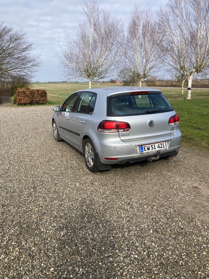 VW Golf VI 1,6 TDi 105 Comfortline BMT 3d