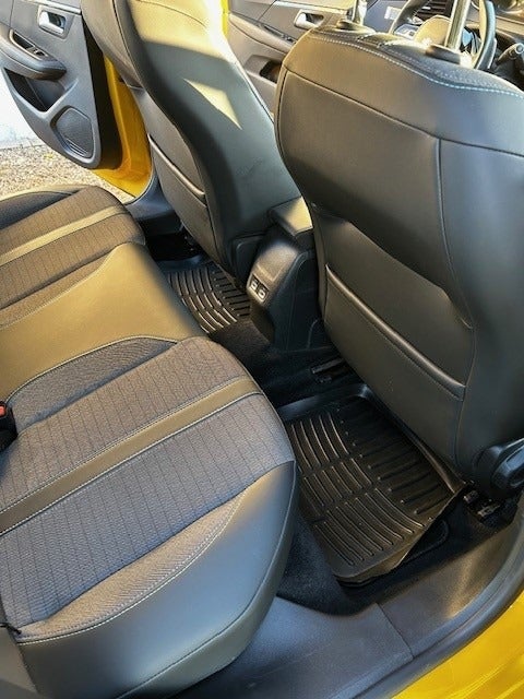 Peugeot 208 1,2 PureTech 100 Allure EAT8 5d