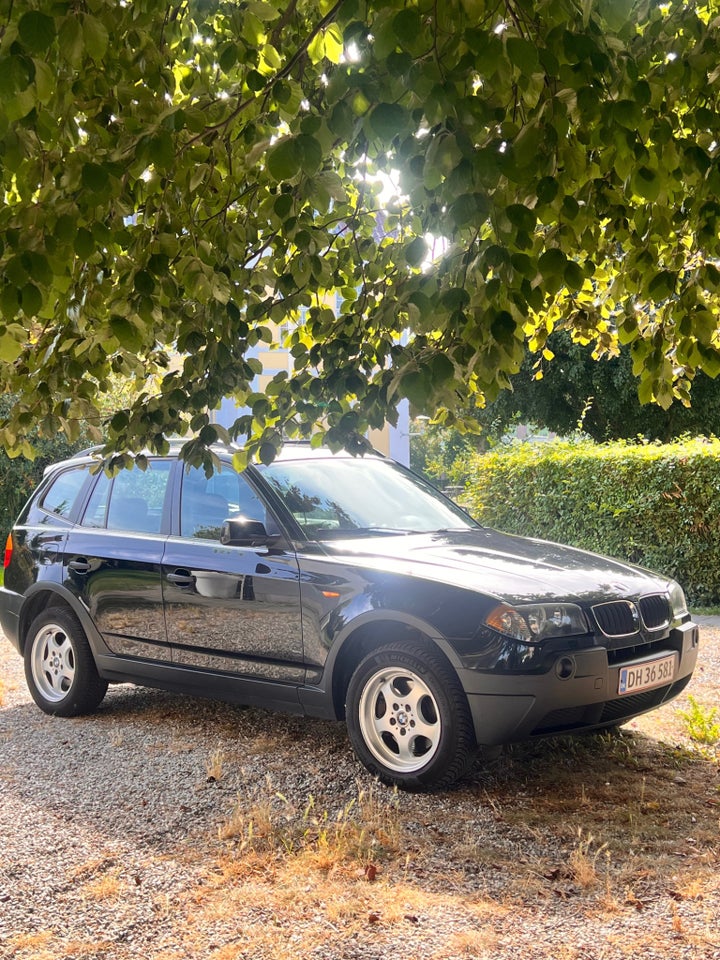 BMW X3 2,0  5d