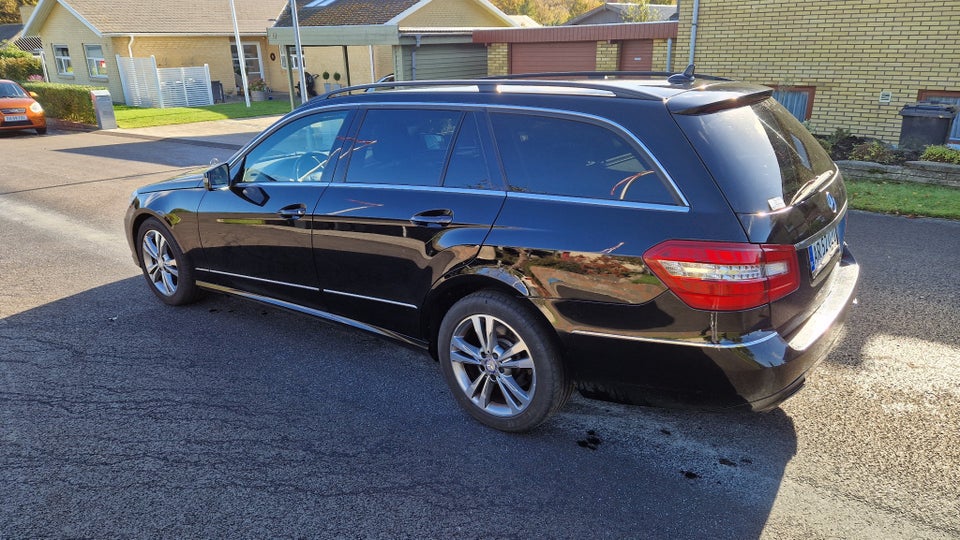 Mercedes E200 2,2 CDi Elegance stc. aut. BE 5d