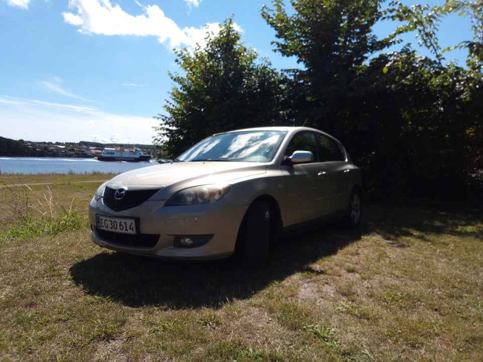 Mazda 3 2,0 Sport 5d