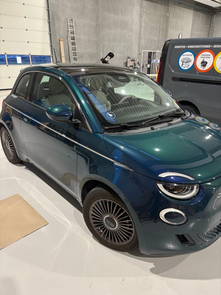 Fiat 500e 42 la Prima Sky 3d
