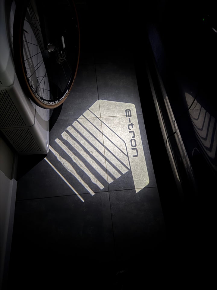 Audi Q4 e-tron 35 Advanced 5d