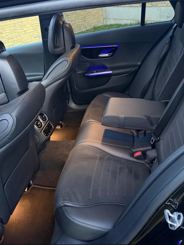 Mercedes C300 e 2,0 AMG Line stc. aut. 5d