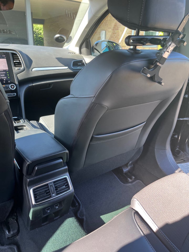 Renault Megane IV 1,6 E-Tech Intens Sport Tourer 5d