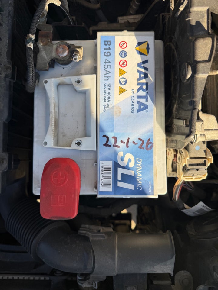 Peugeot 208 1,0 VTi Access 5d