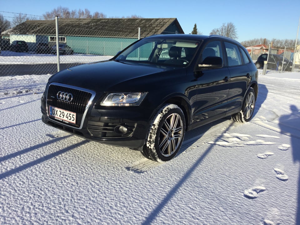 Audi Q5 3,2 FSi quattro S-tr. 5d