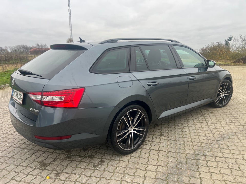 Skoda Superb 1,4 TSi 150 Active DSG 5d