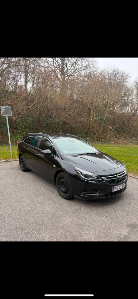 Opel Astra 1,6 CDTi 136 Excite Sports Tourer 5d