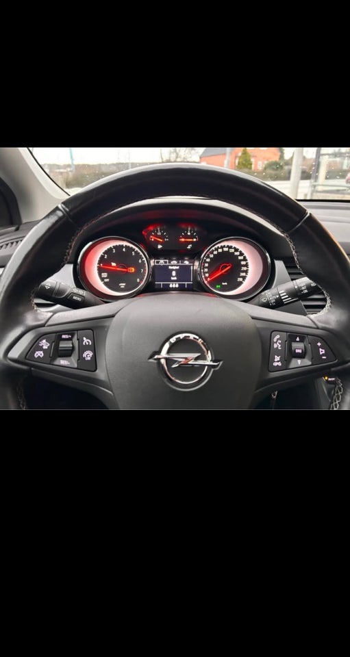 Opel Astra 1,0 T 105 Excite 5d