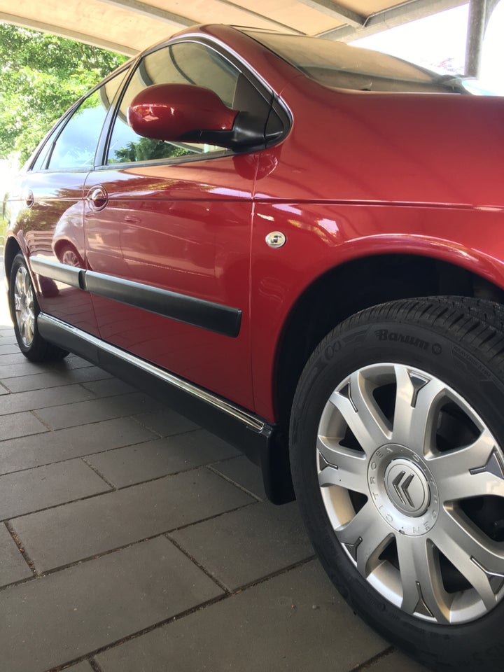 Citroën C5 1,8i 16V Elegance S 5d