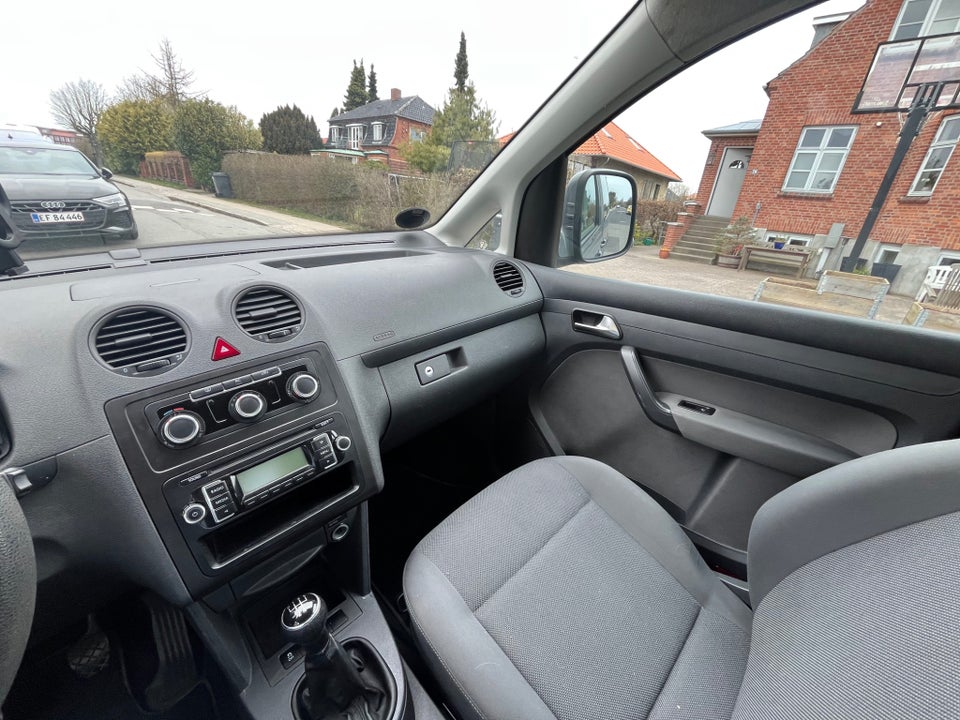 VW Caddy 1,2 TSi 85 Trendline 5d