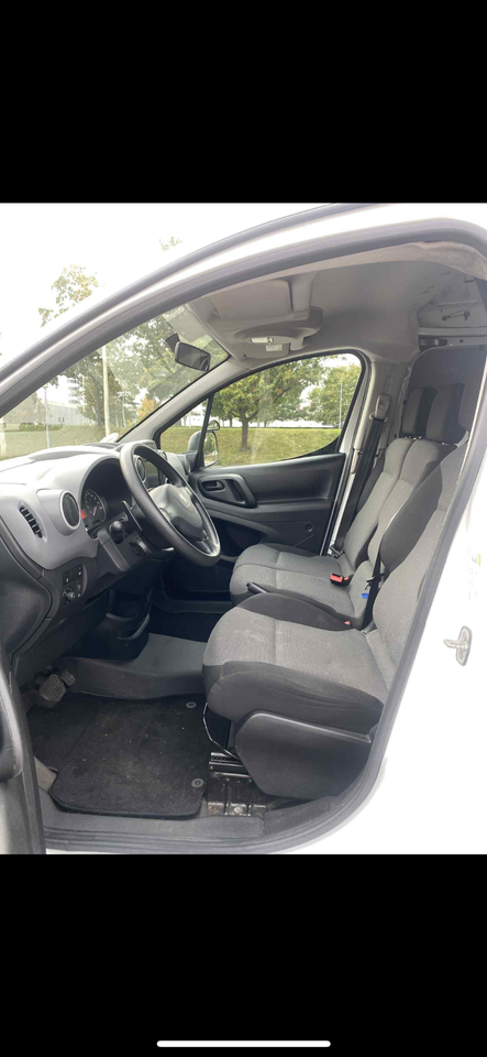 Peugeot Partner 1,6 BlueHDi 100 L1 ESG Flex Van 5d