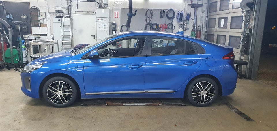 Hyundai Ioniq 1,6 PHEV Trend DCT 5d