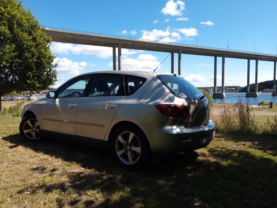 Mazda 3 2,0 Sport 5d