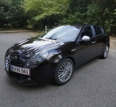 Alfa Romeo Giulietta 1,4 M-Air 170 Distinctive TCT 5d