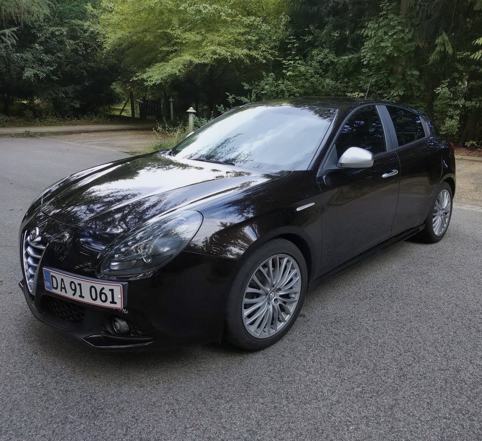 Alfa Romeo Giulietta 1,4 M-Air 170 Distinctive TCT 5d
