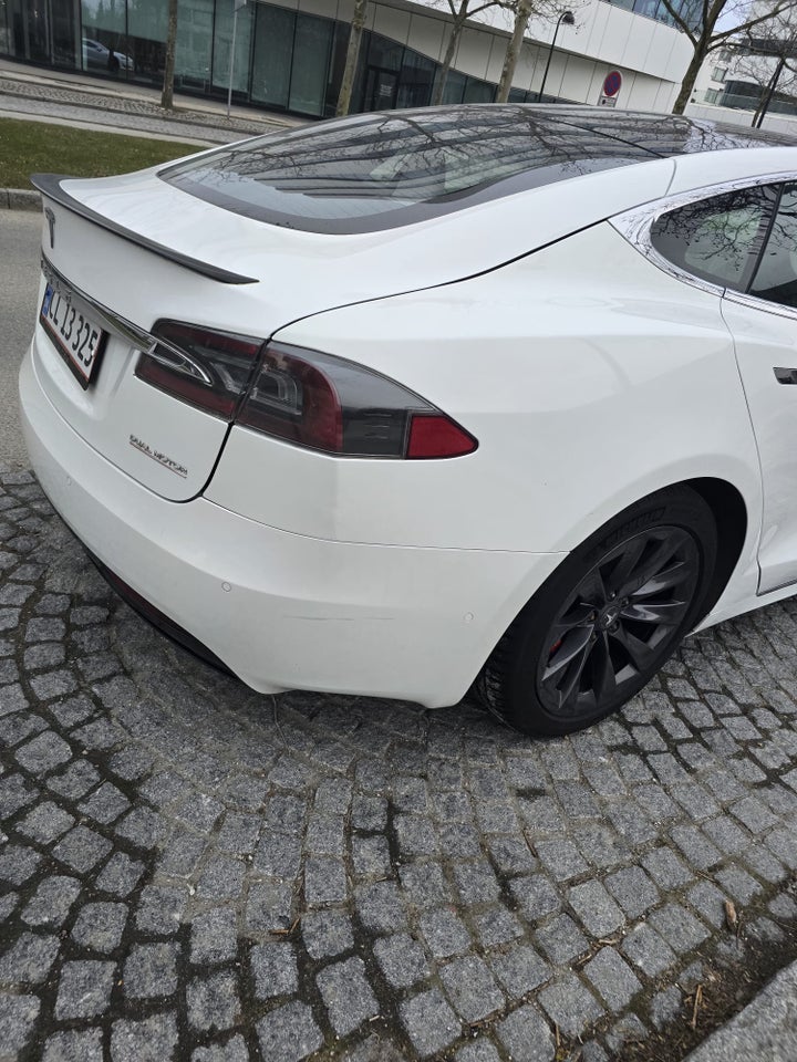 Tesla Model S Ludicrous Performance AWD 5d