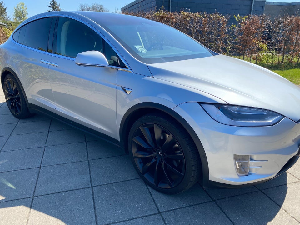 Tesla Model X 100D 5d