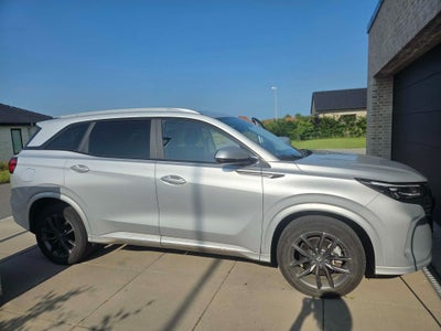 Navor E5 1,5 PHEV Rock 5d