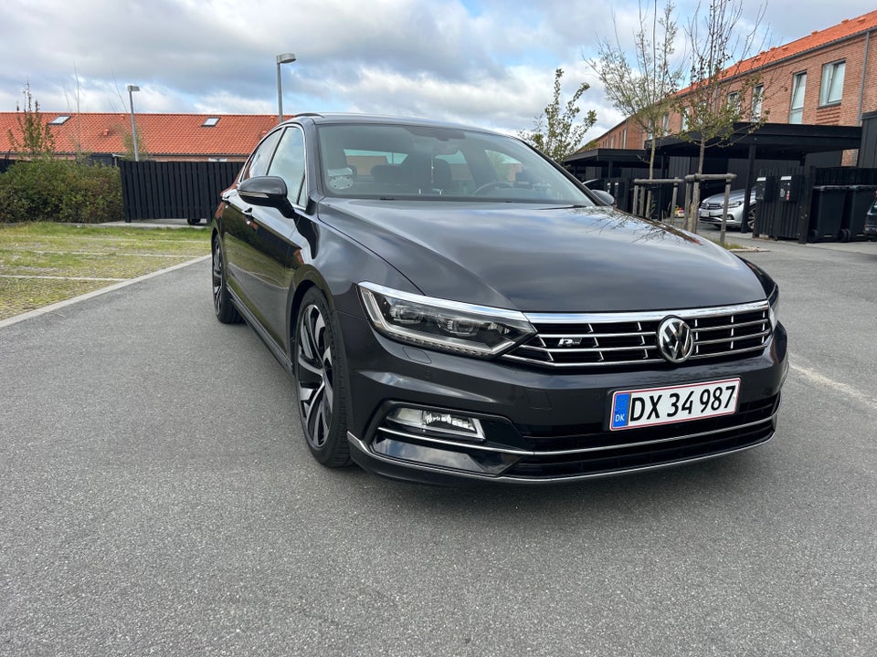 VW Passat 1,4 TSi 150 R-line DSG 4d