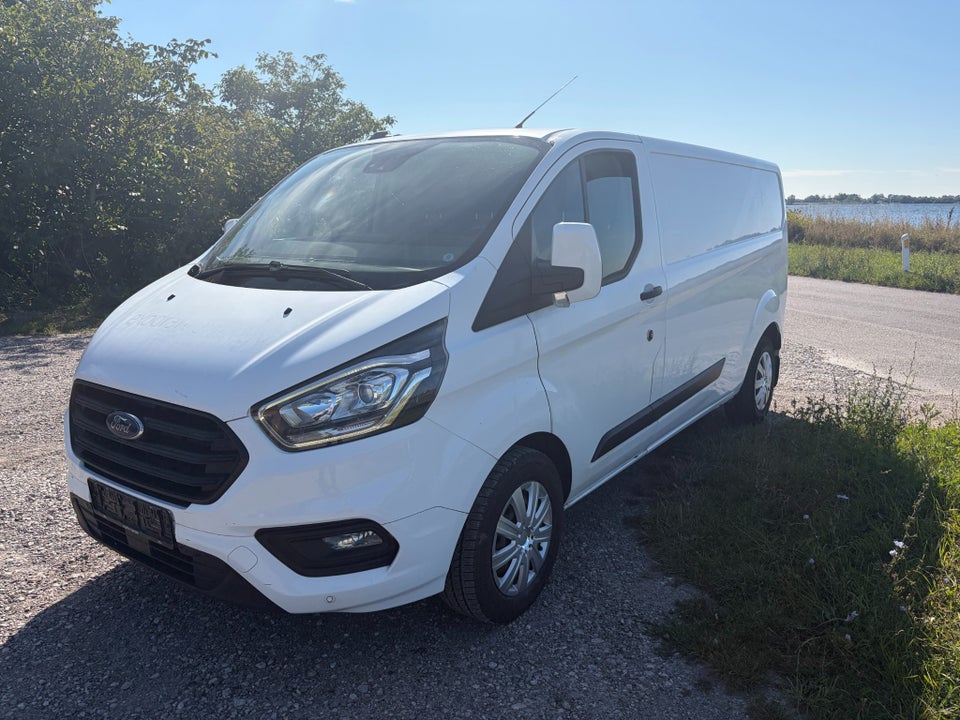 Ford Transit Custom 300 L1 2,0 TDCi 170 Limited aut.