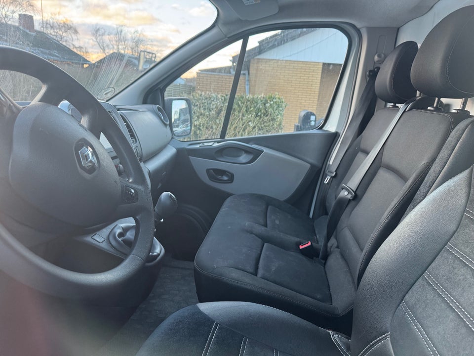 Renault Trafic T29 1,6 dCi 120 L2H1