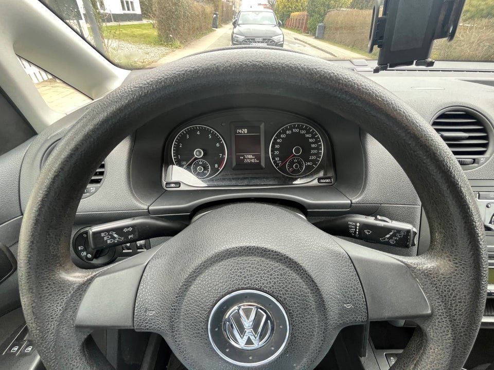 VW Caddy 1,2 TSi 85 Trendline 5d