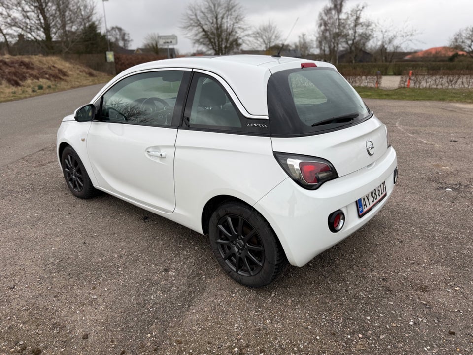Opel Adam 1,4 87 Glam 3d