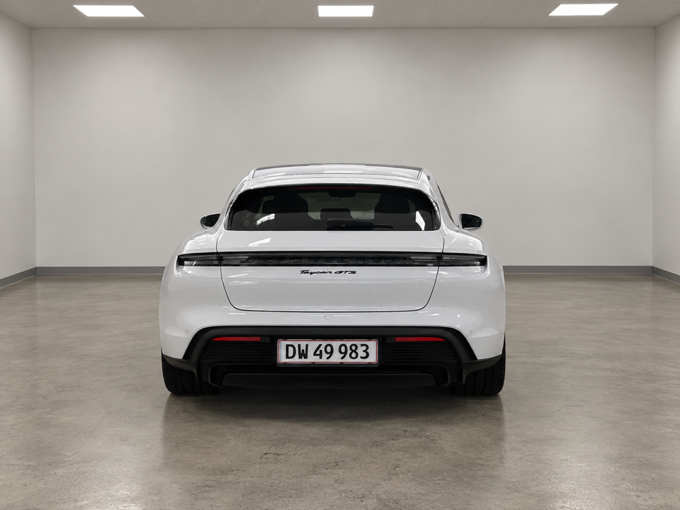 Porsche Taycan GTS Performance+ Sport Turismo 5d
