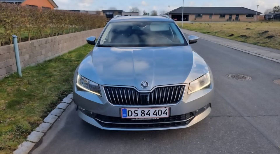 Skoda Superb 1,4 TSi 150 Style Combi DSG 5d
