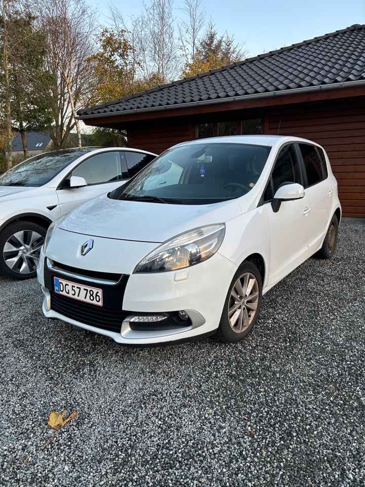 Renault Scenic III 1,5 dCi 110 Expression 5d