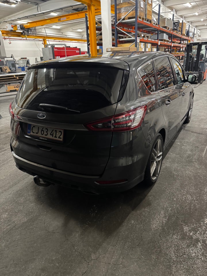 Ford S-MAX 2,0 TDCi 180 Titanium aut. 7prs 5d