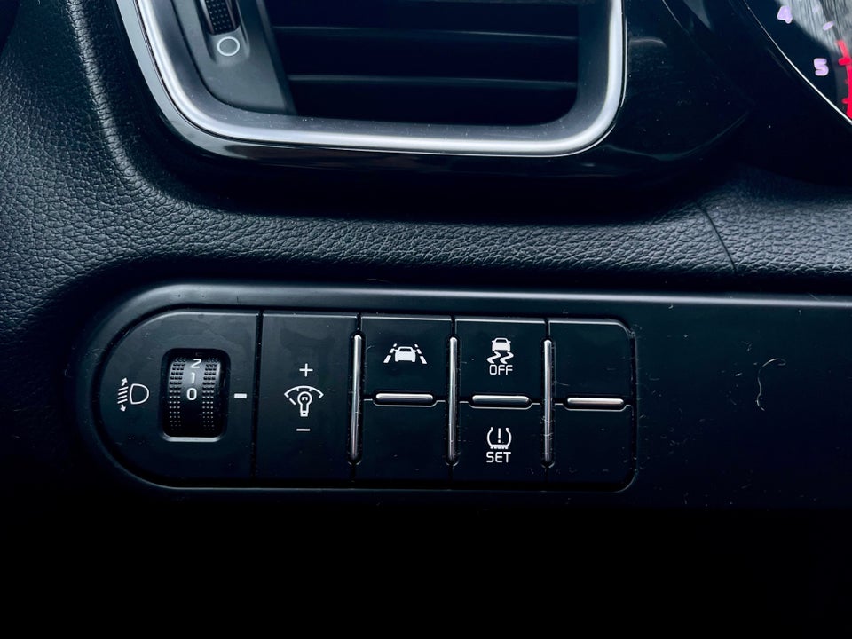 Kia Ceed 1,6 CRDi 136 GT-Line SW DCT 5d