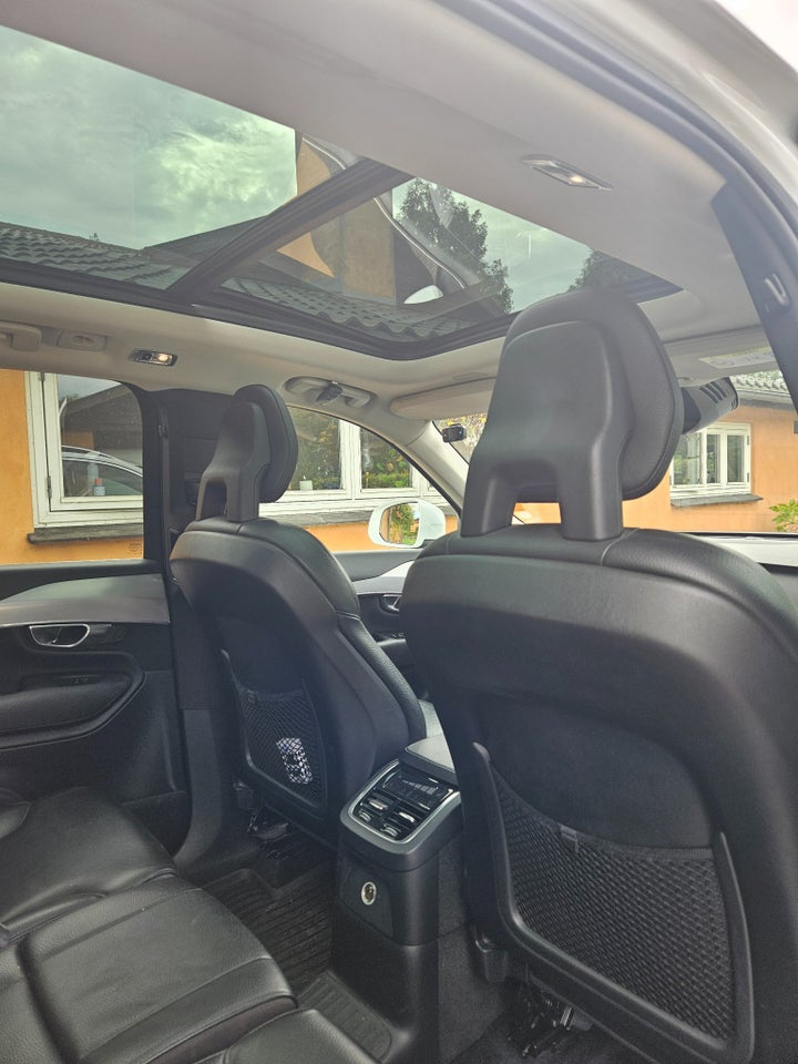 Volvo XC90 2,0 T8 407 Inscription aut. AWD 7prs 5d