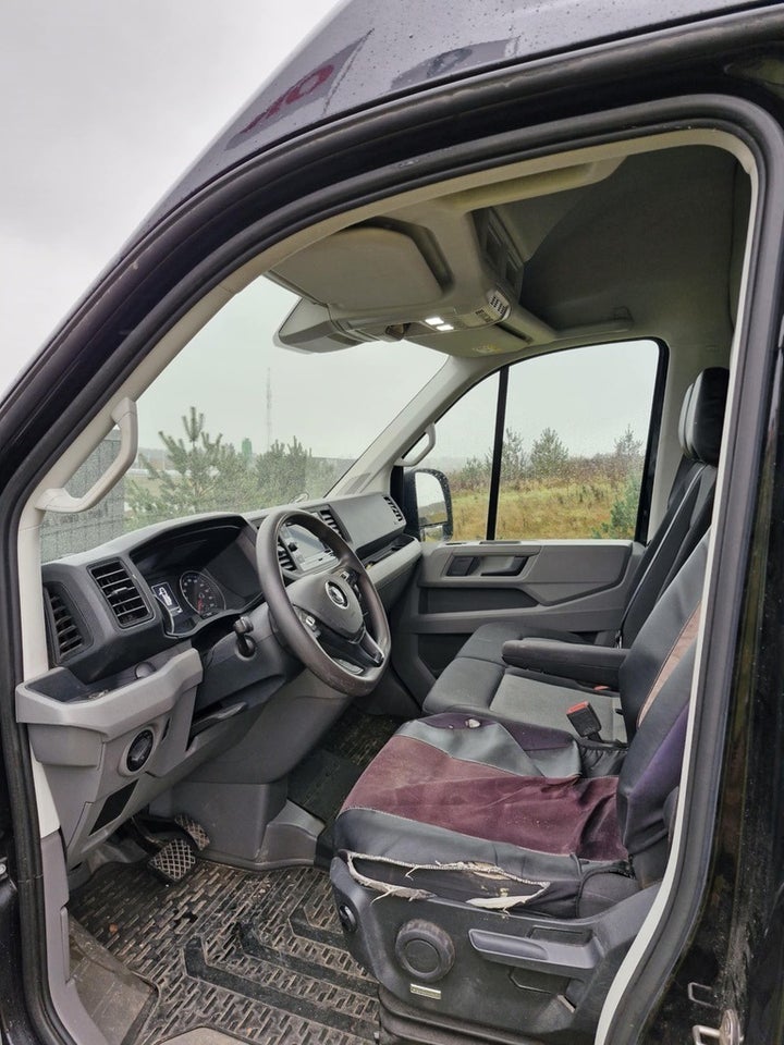 VW Crafter 35 2,0 TDi 177 Kassevogn L3H3 aut.