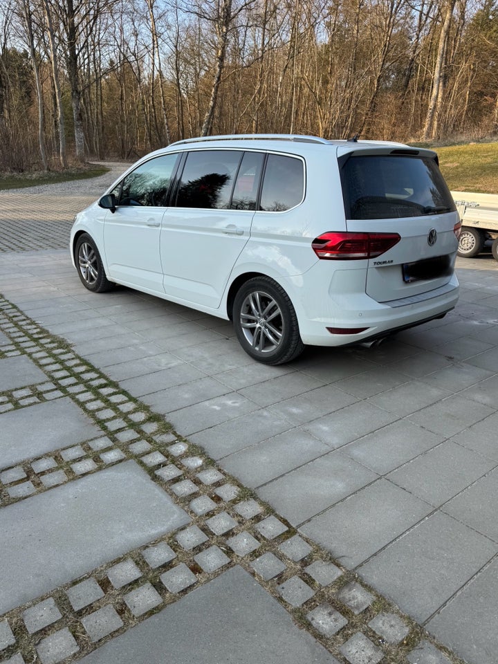 VW Touran 2,0 TDi 190 Highline DSG 5d