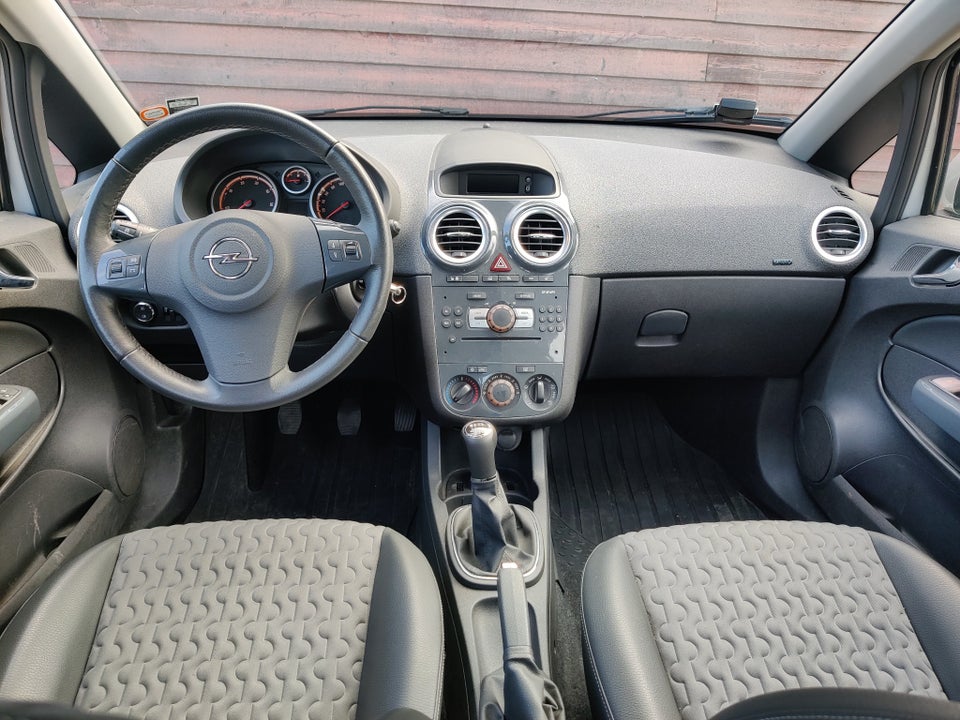 Opel Corsa 1,3 CDTi 95 Enjoy eco Van 5d