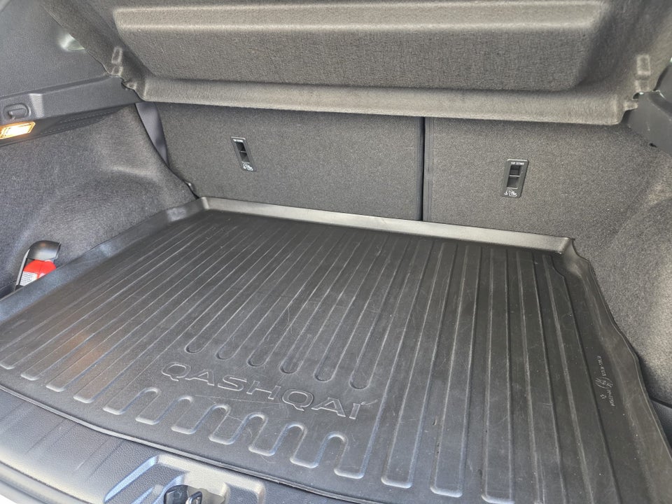 Nissan Qashqai 1,6 dCi 130 Tekna X-tr. 5d