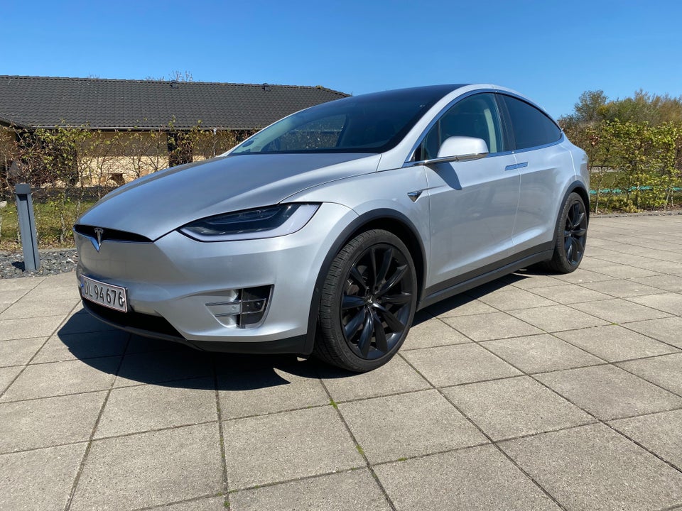 Tesla Model X 100D 5d