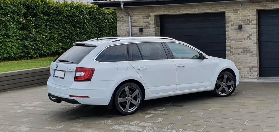 Skoda Octavia 1,5 TSi 150 Business Line+ Combi DSG 5d