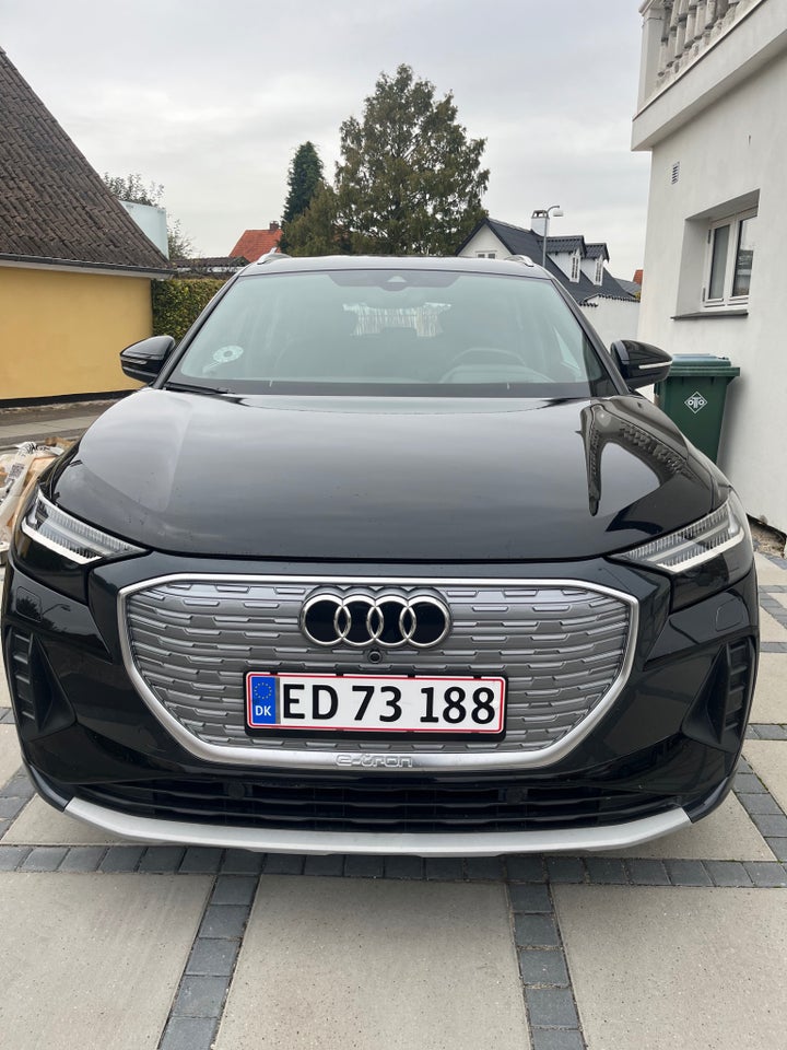 Audi Q4 e-tron 40  5d
