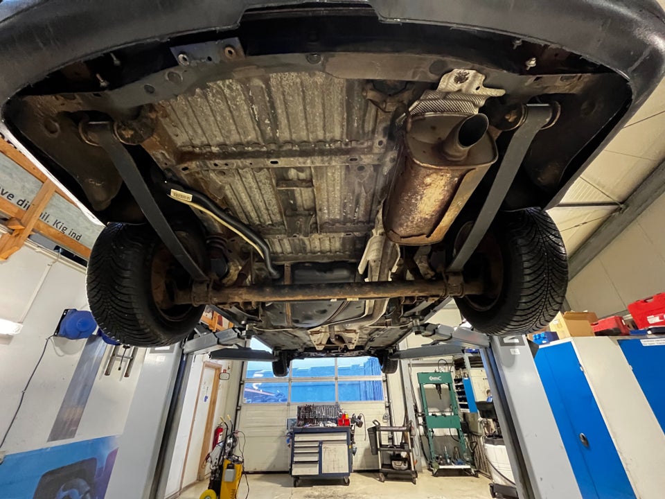 VW Caddy Maxi 1,6 TDi 102 BMT Van 4d