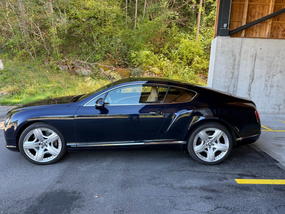 Bentley Continental GT 6,0 W12 aut. 2d