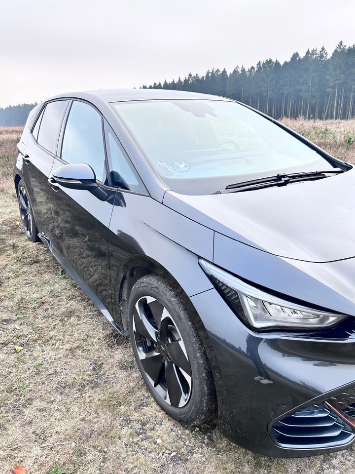 Cupra Born 58 High 5d